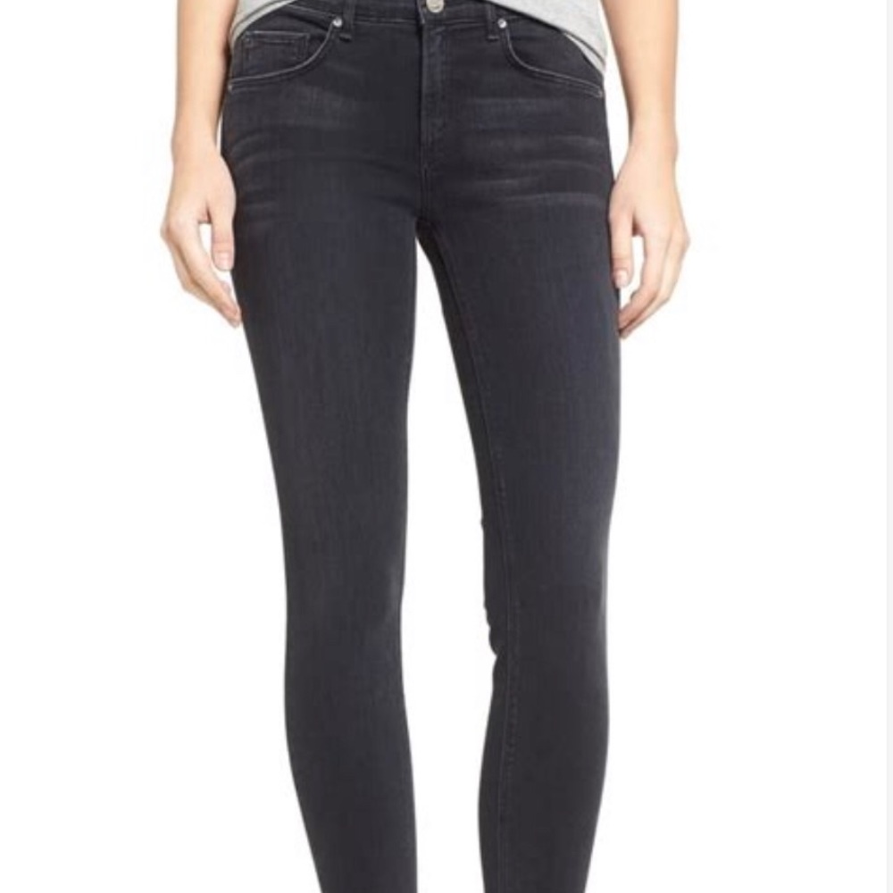 McGuire Newton Skinny in washed black